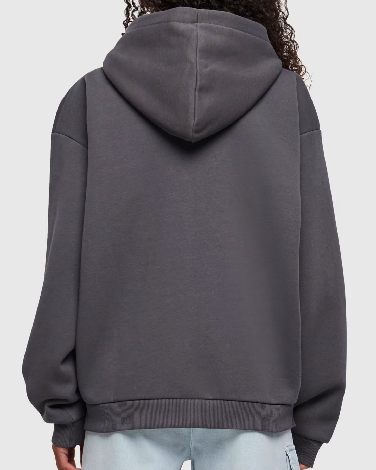 Basic Zipped Hoodie