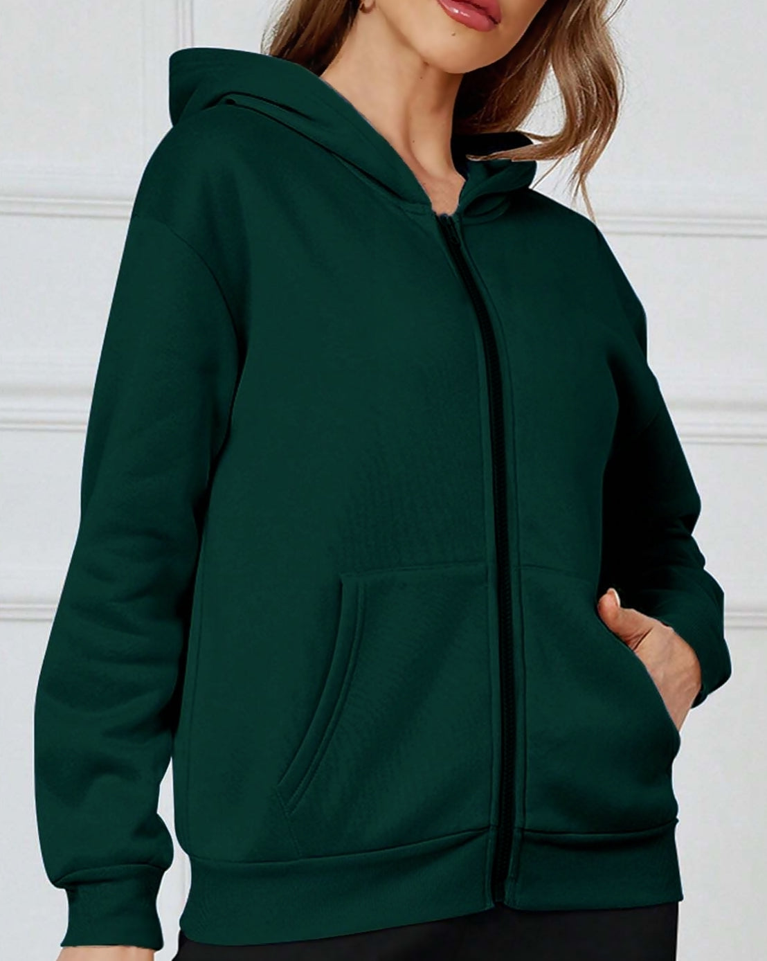 Basic Zipped Hoodie